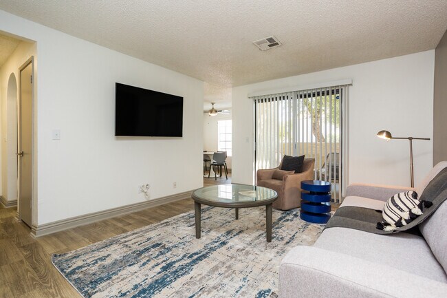 Building Photo - 2500 N Rainbow Blvd