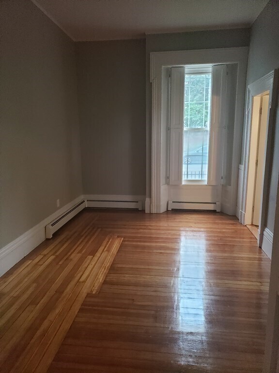 Primary Photo - 115 Nesmith St