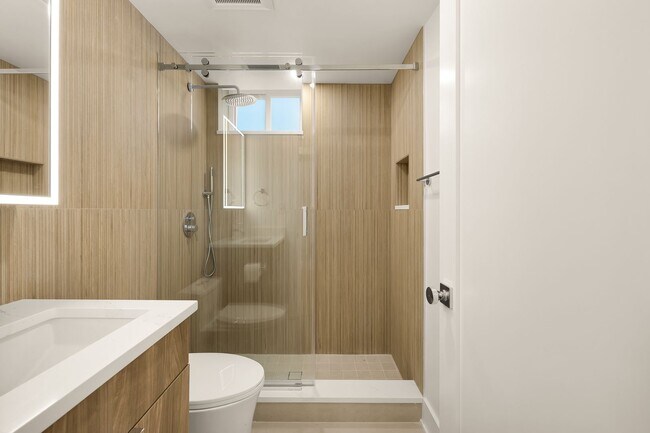 Interior Photo - The Windsor - Kalorama