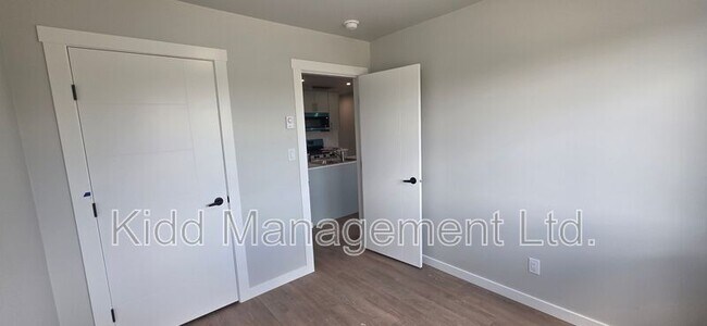 Photo du bâtiment - 6285 Monterey Rd W