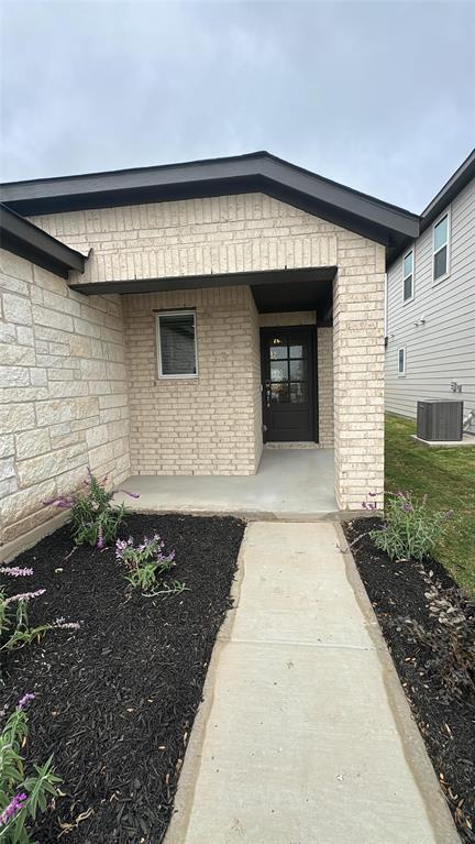 Foto del edificio - 444 Breccia Trl