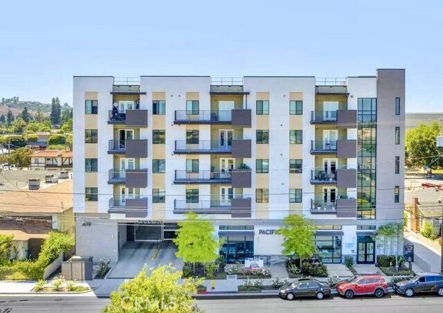Foto principal - 419 N Chandler Ave