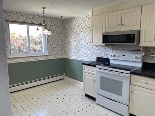 Building Photo - 14 Walcott Valley Dr