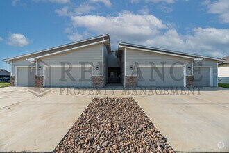 Building Photo - 5281 N Toben Ct