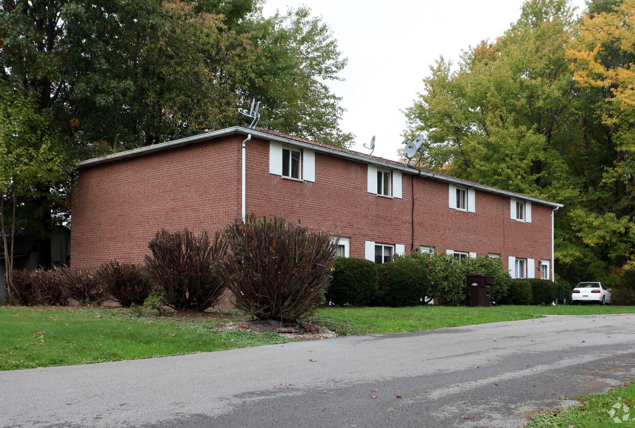 20772093 Revere Dr, Hermitage, PA 16148 Apartments in Hermitage, PA