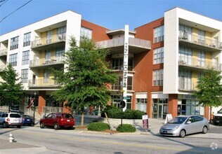 Building Photo - 245 North Highland Avenue Northeast