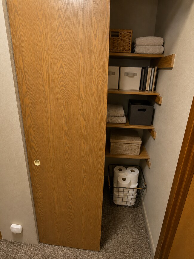 Foto del edificio - Your Selah Upgrade Starts Here | 3 Bed, 1.5 Bath!