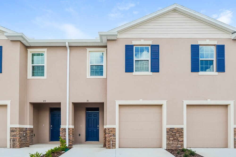 Primary Photo - 91 Aspire Dr