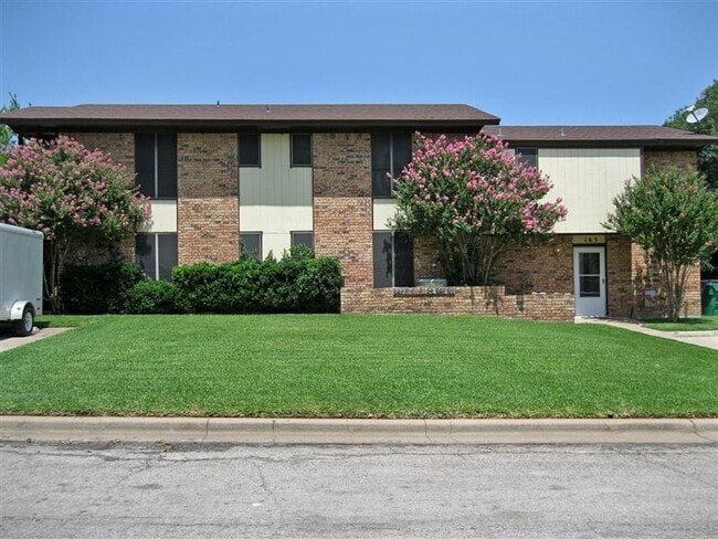 Building Photo - 163 Ben Hogan Dr
