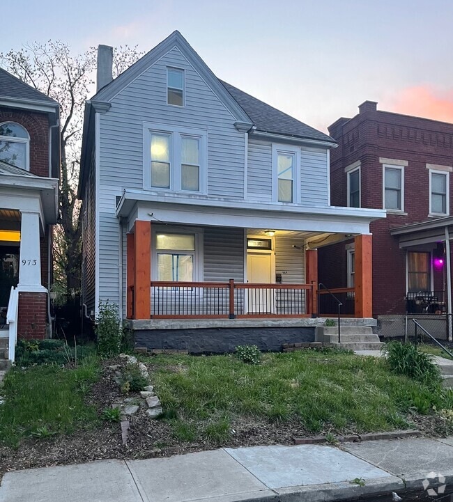 Building Photo - 969 Wilson Ave
