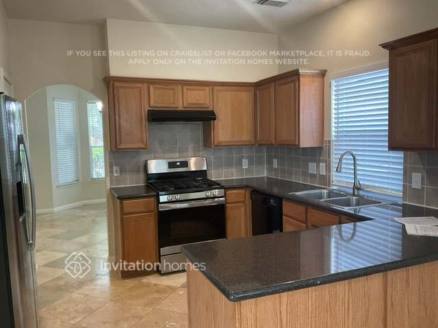 Foto del edificio - 9318 Arrowhead Trace Ln