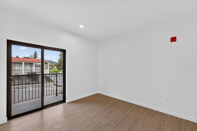 Apartamento destacado de un dormitorio, 201 - 201 River Street Apartments