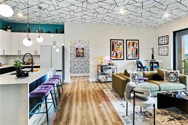 Foto del edificio - 112 Rogers St NE