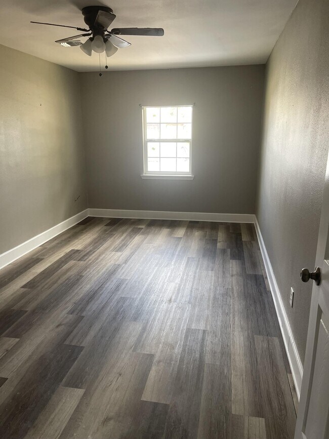 2549 Virginian Colony Ave, LaPlace, LA 70068 House for Rent in