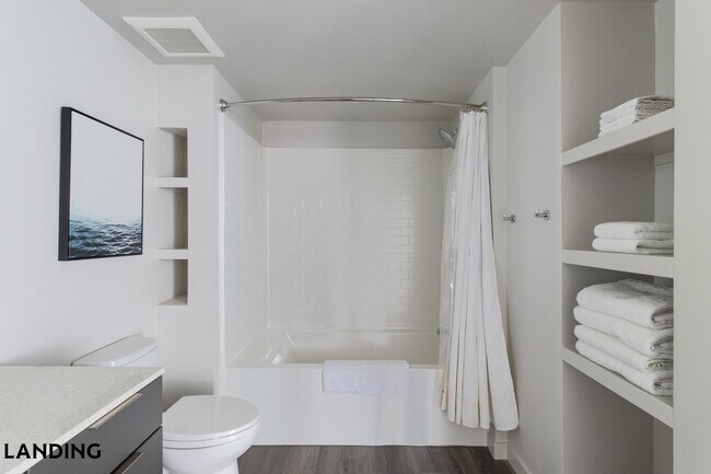 Foto del edificio - 2060 Experience Ave