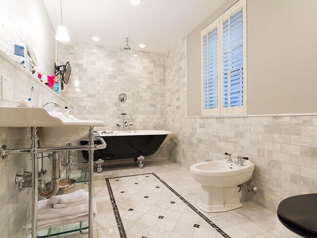 Foto del edificio - 13 Chestnut St