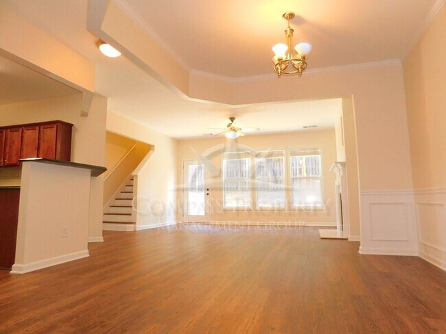 Building Photo - 1901 Lake Heights Cir NW