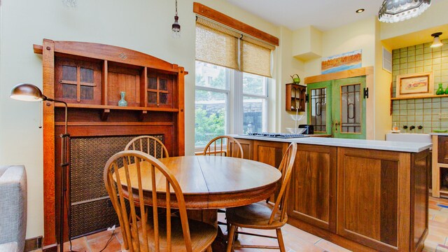 Foto del edificio - 4435 N Beacon St