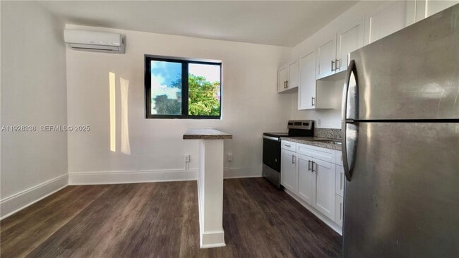 Foto del edificio - 337 SW 5th Ave