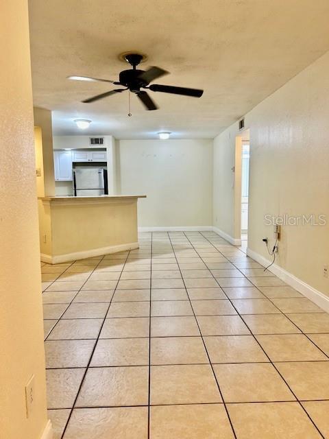 Foto del edificio - 4536 Commander Dr