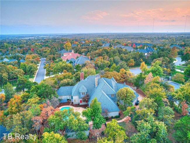 Building Photo - 4 br, 5 bath House - 3801 Old Forest Ln