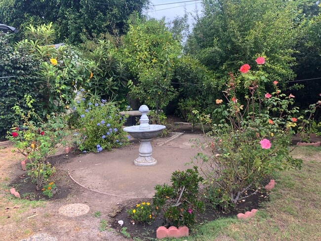 Outdoor garden (view from bedroom) - 1950 S Bentley Ave
