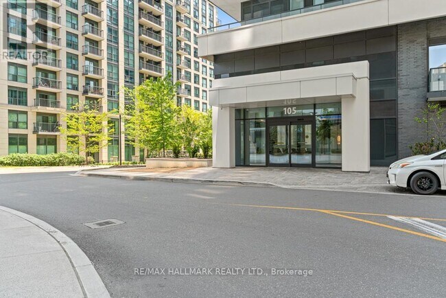Building Photo - 105-2105 Oneida Crescent