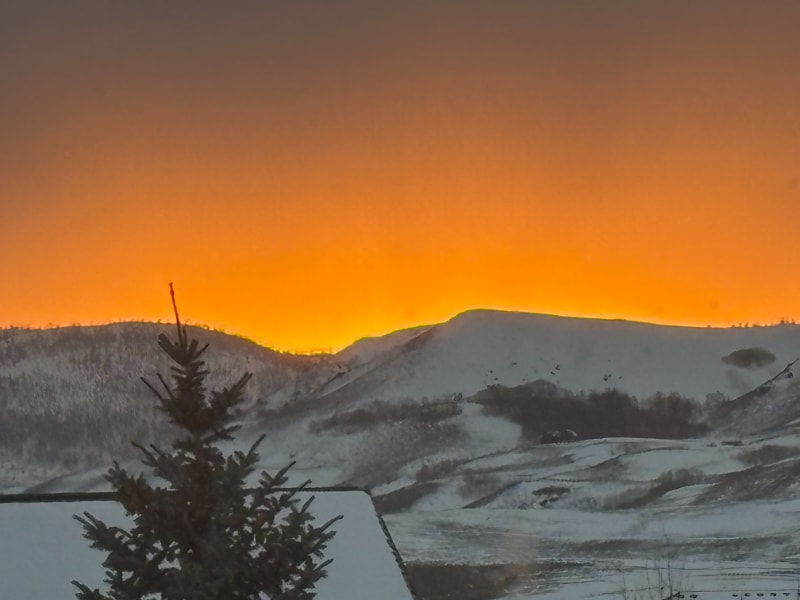 Building Photo - 18 Pine Dr