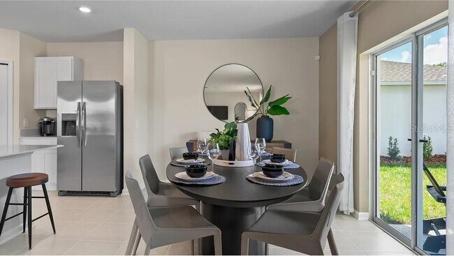 Foto del edificio - 1539 Jessica Blvd