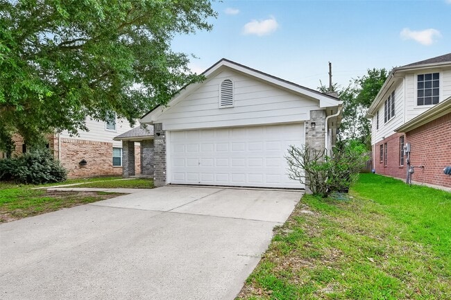 Building Photo - 10426 Briar Patch St