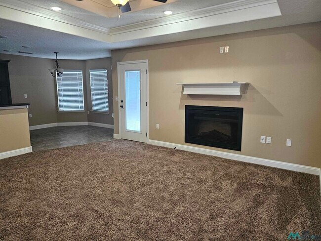 Foto del edificio - 2107 Mockingbird Ln
