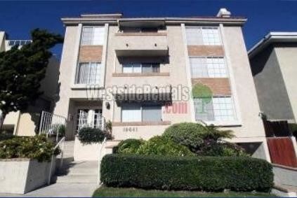 Foto del edificio - 10641 Kinnard Ave