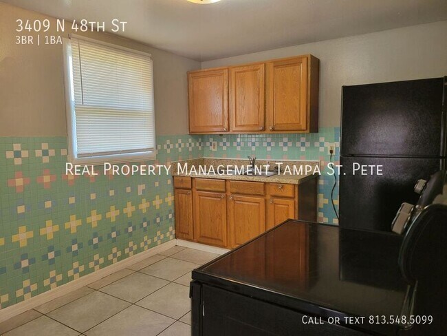 Foto del edificio - 3409 N 48th St