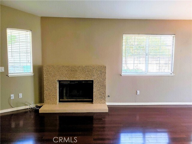 Building Photo - 2803 Ravenwood Ct