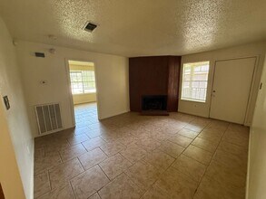 Building Photo - 8349 Governor Dr