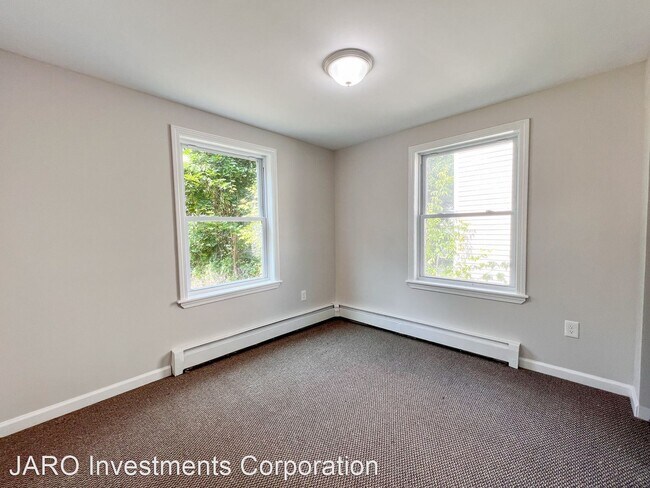 Building Photo - 4 br, 1 bath House - 39 Mansfield Street