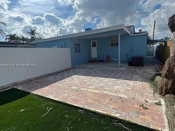 Foto del edificio - 2645 SW 33rd Ave