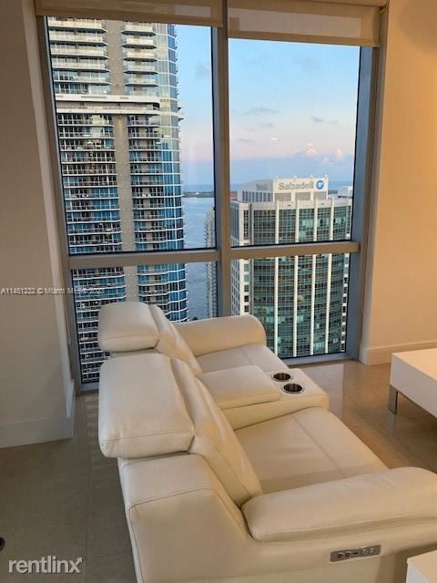 Foto del edificio - 2 br, 2.5 bath Condo - 1060 Brickell Ave A...