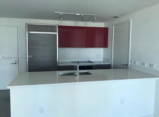 Photo - Beautiful 1 Bed / 1 Bath Condo in the Heart of Brickell!
