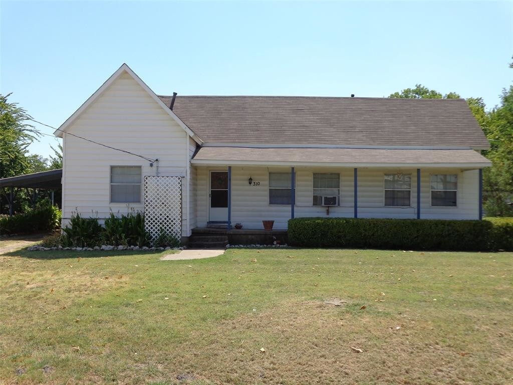 Primary Photo - 310 E Main St