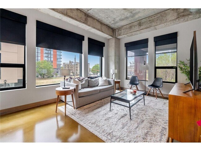 Foto del edificio - 728 N 3rd St