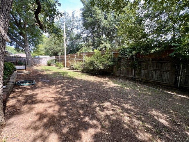 Building Photo - 5409 Parliament Dr