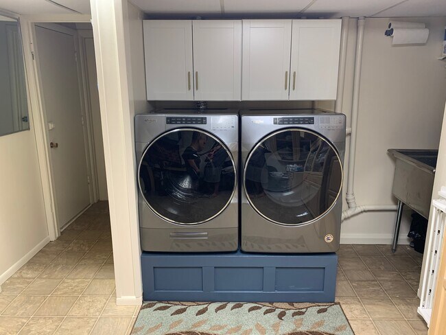 Foto del edificio - 4453 Fillmore Ave