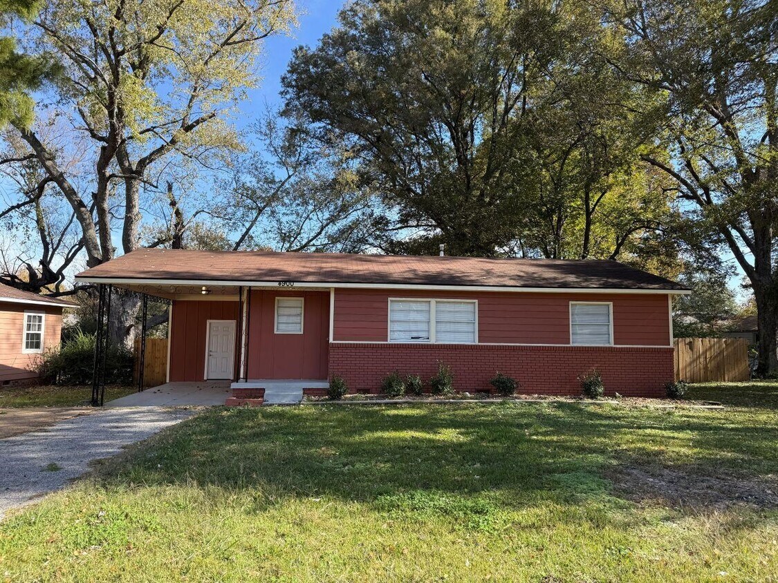 Foto principal - 4900 Berta Rd