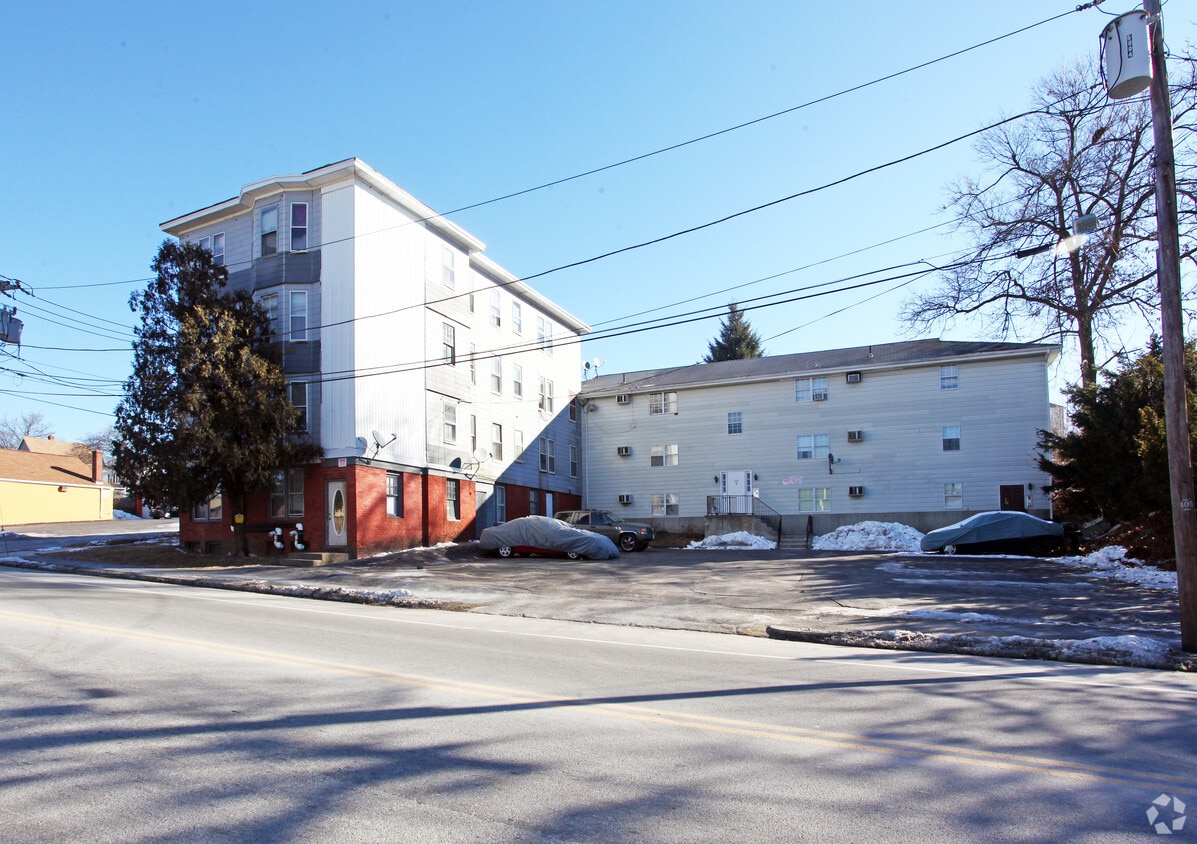 830 W Boylston St, Worcester, MA 01606 Apartments in Worcester, MA