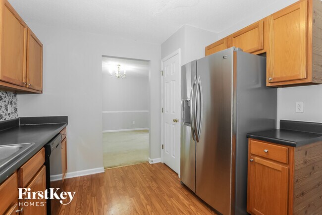 Building Photo - 2469 Marsh Rabbit Bend