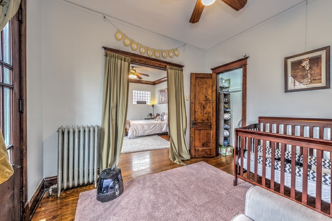 Bedroom 2 - 535 S Lombard Ave