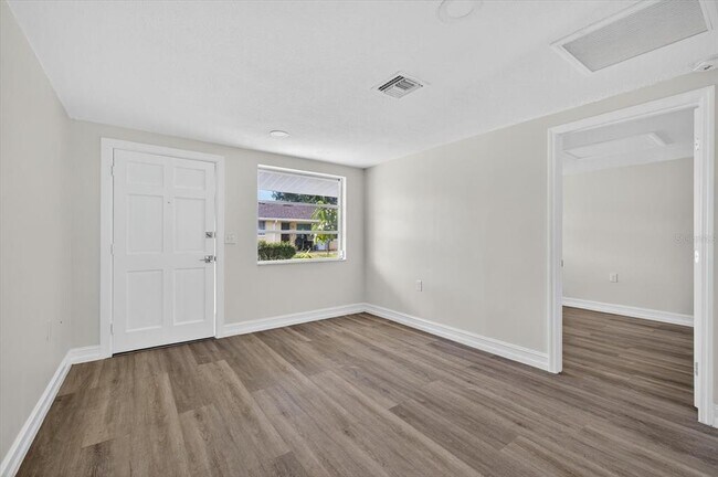 Foto del edificio - 5409 Oceanic Rd