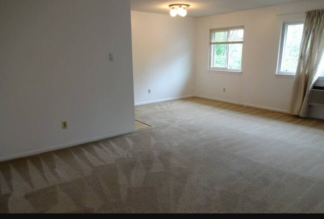 Foto del edificio - 74 Barrett St