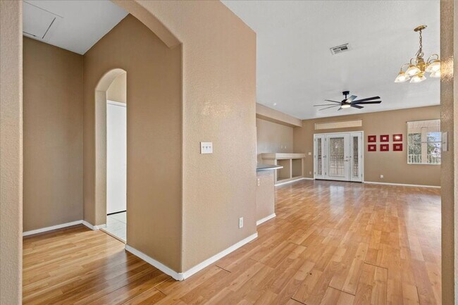 Foto del edificio - 7904 Smokey Ridge Ct